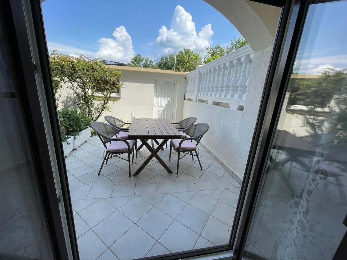 Apartment Kati Crikvenica